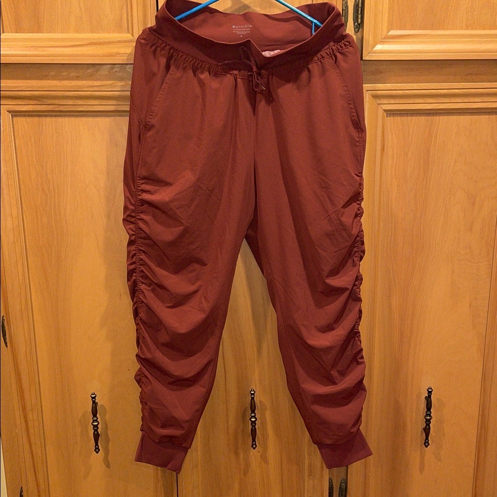 Athleta Attitude Women’s Lined Pants size 6